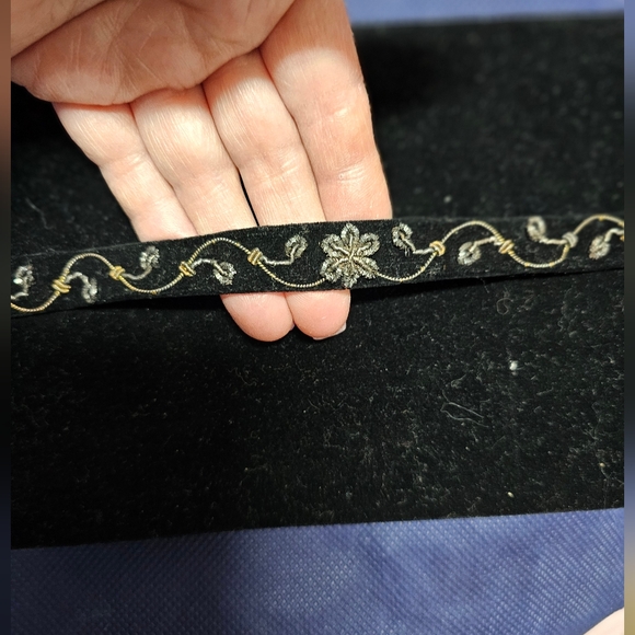 INDIA EVENING BLACK VELVET PURSE GENUINE GOLD & SILVER THREAD JAGAT NARAIN & SON - Picture 4 of 10